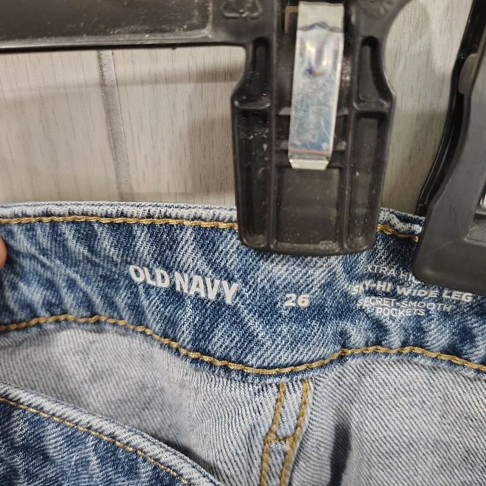 Old Navy Extra High Rise Sky- Hi Wide Leg Secret Smooth Pockets Plus Size 26